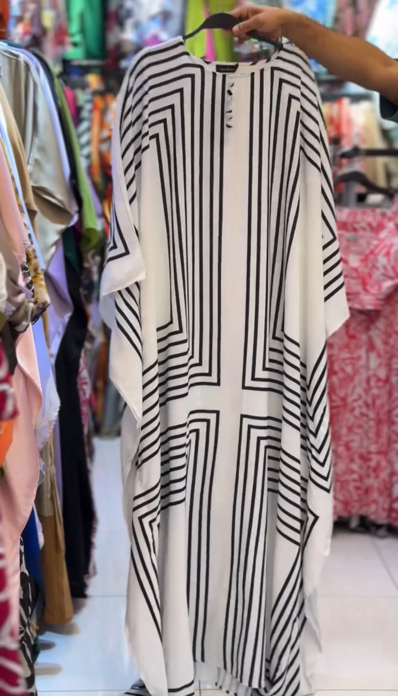 CH 533 Silk Kaftaan Dress - Saimwear