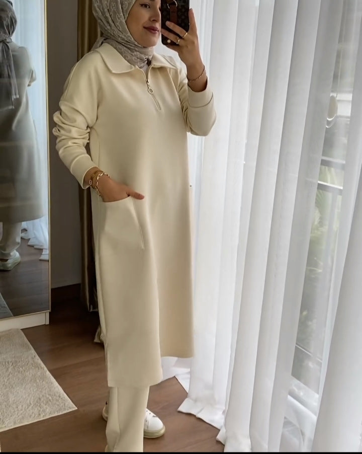 Saimwear Front Pocket Style 2 Pcs Warm Winter Outfit CH 397