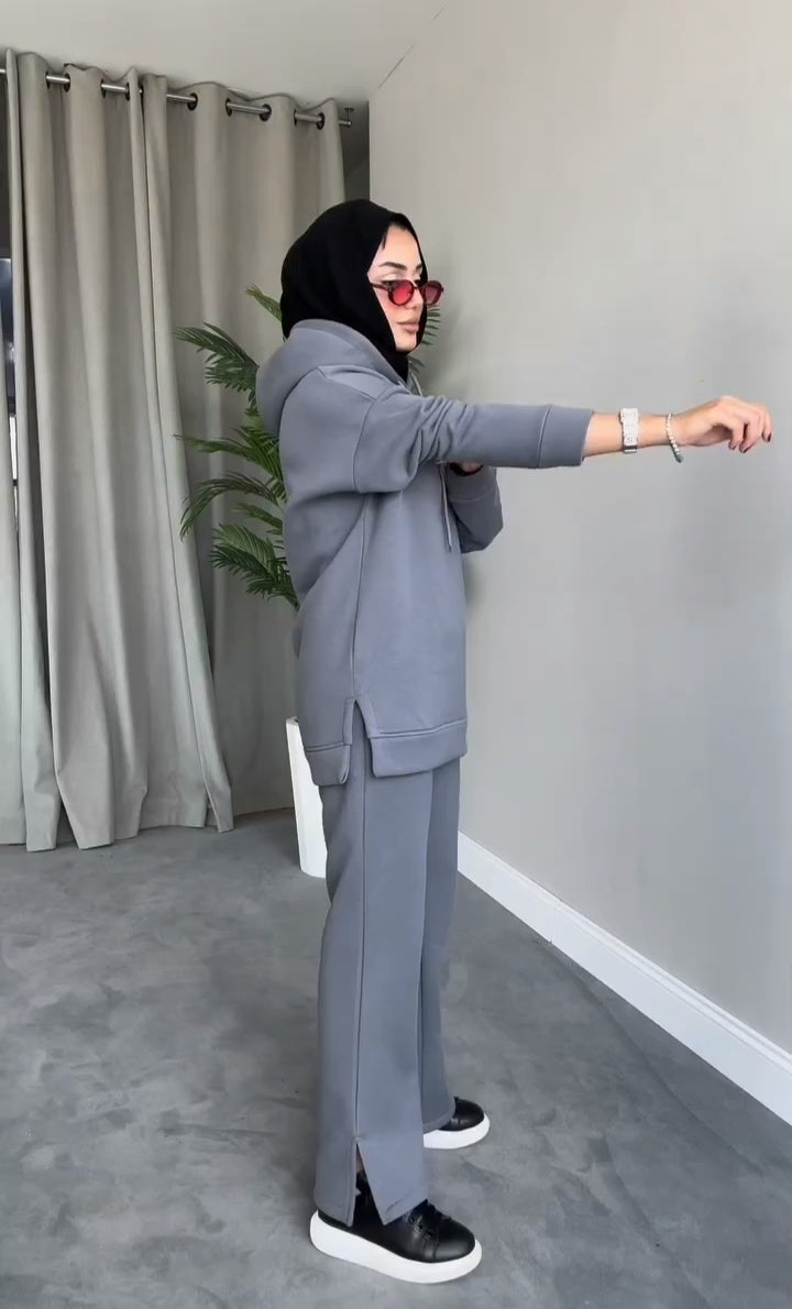 Saimwear Hooded Winter Fleece Tracksuit CH 400