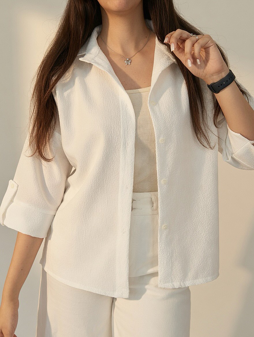 CH - 6099- Relaxed Button-Down Shirt
