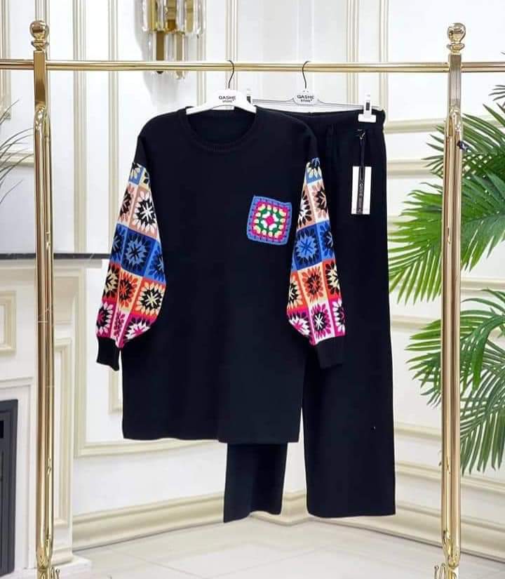 Saimwear 2 Pcs Printed Fleece Co ord Set CH 321