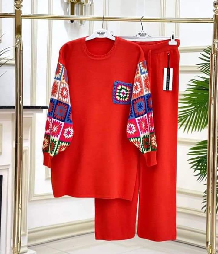 Saimwear 2 Pcs Printed Fleece Co ord Set CH 321