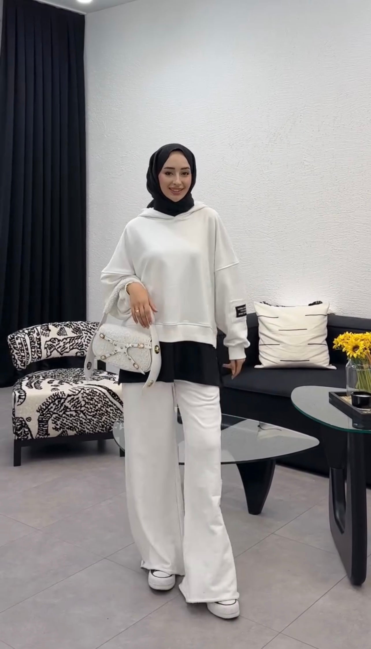 CH 466 Saimwear Shirt Extender Style Hooded Tracksuit For Winters