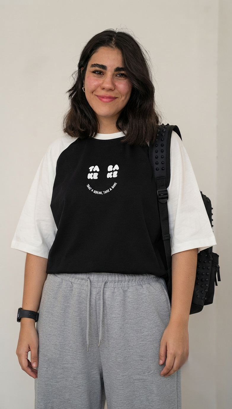 CH - 6097- Two-Tone Graphic Tee | Saimwear