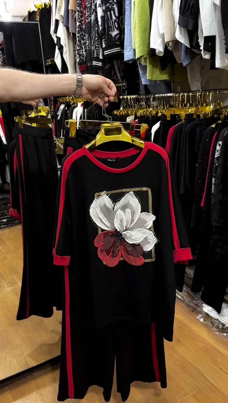 CH - 6070 - Scarlet Noir Printed Co-ord Set | Saimwear