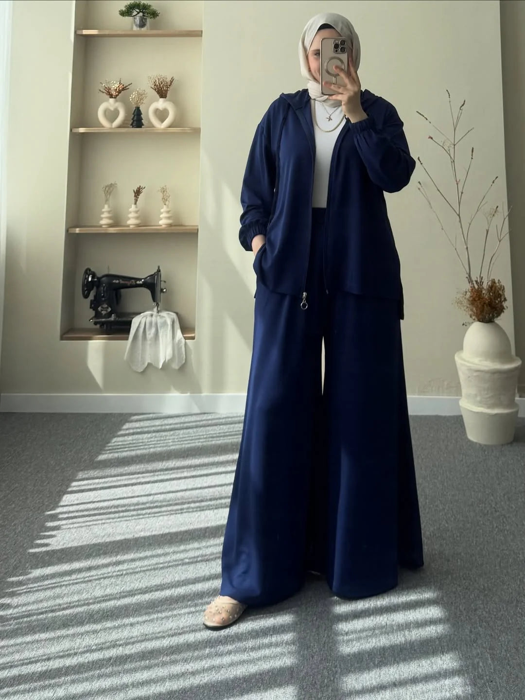 Ch 603 - Full Coverage Relaxed Fit Hoodie and Extra Wide-Leg Bottom Over Size Co ord Set -Saimwear